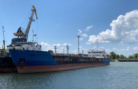 В посольстві РФ в Україні підтвердили, що екіпаж затриманого в Україні танкера відпустили