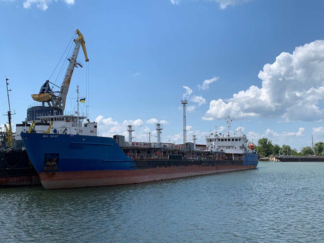В посольстві РФ в Україні підтвердили, що екіпаж затриманого в Україні танкера відпустили