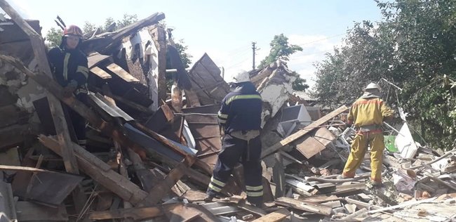 Вибух на Київщині: є загиблий, будинок зруйновано (фото)