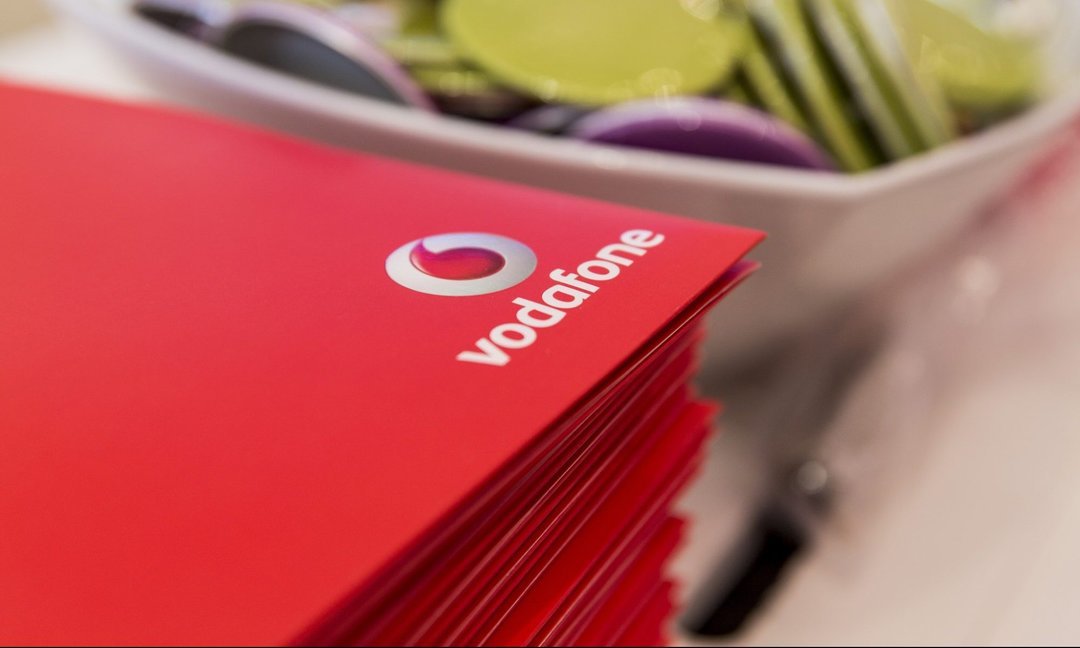 У Vodafone підтвердили, що завезли запчастини для обладнання до окупованого Донецька