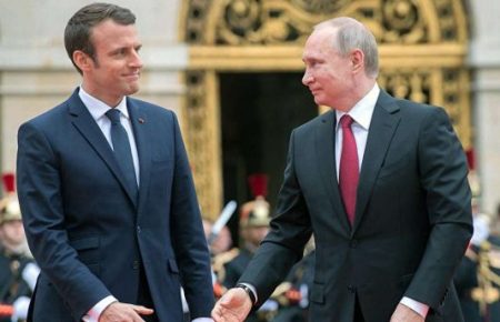 Путін і Макрон обговорювали звільнення ув’язнених в Росії та Україні — Кремль