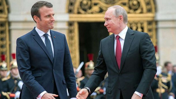 Путін і Макрон обговорювали звільнення ув’язнених в Росії та Україні — Кремль