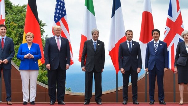 Франція називає умови повернення Росії до G7 — Reuters