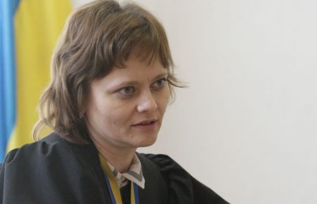 Прокурор хоче зняти обвинувачення з судді по справі Майдану
