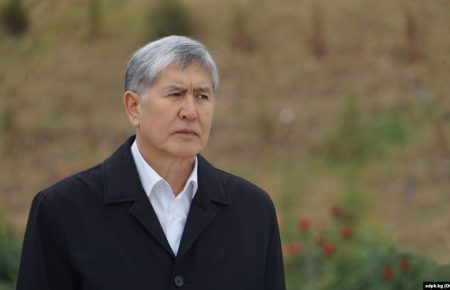 Експрезидента Киргизстану Атамбаєва взяли під варту