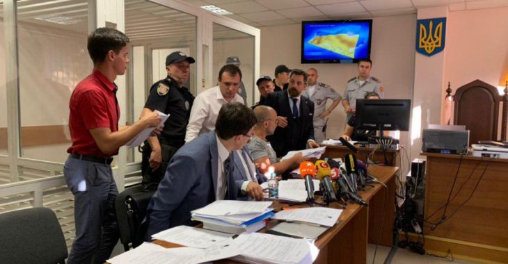 В одеському суді обирають запобіжний захід власнику готелю «Токіо Стар» В одеському суді обирають запобіжний захід власнику готелю «Токіо Стар»