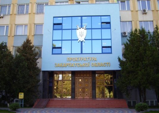 Прокуратура: повідомили про підозру членам ДВК в окрузі, де переміг Балога Прокуратура: повідомили про підозру членам ДВК в окрузі, де переміг Балога