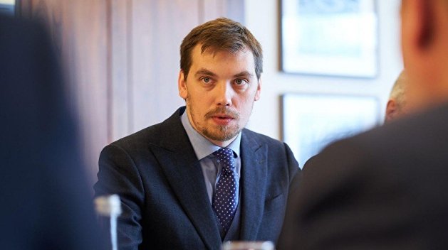 ОПЗЖ вимагає відставки прем'ра Олексія Гончарука, а Юрій Луценко може поновитися на посаді Генпрокурора через суд