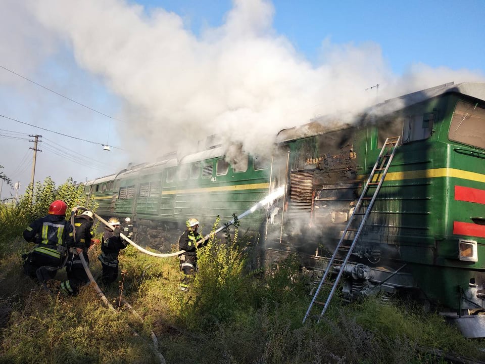 У Миколаєві горить локомотив Інтерсіті — ДСНС