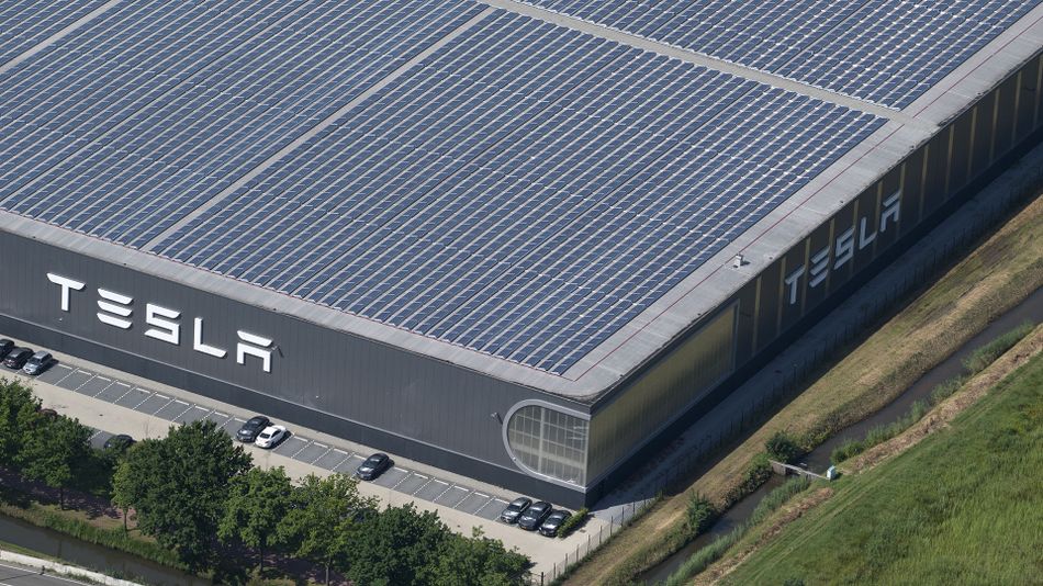 Tesla запустила сервіс з оренди сонячних панелей для мешканців 6 американських штатів