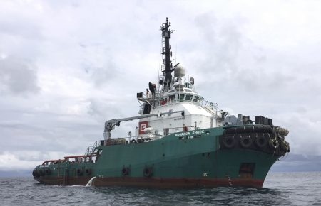 Шторм: в Атлантичному океані зникло судно з українцями