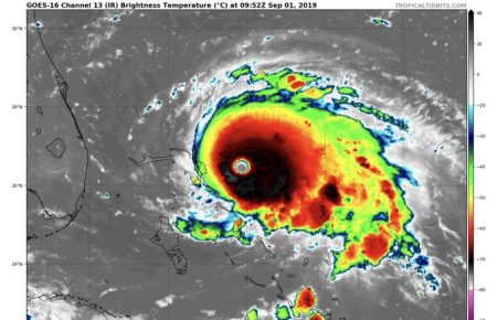 Ураган «Доріан» посилився до 5 рівня