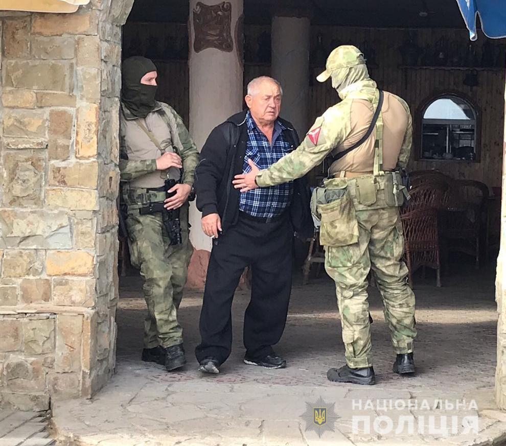 Поліція Криму відкрила провадження через обшуки силовиків у члена Меджлісу Аметова