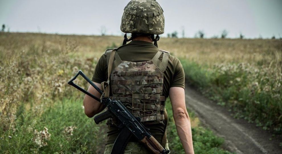 Із опівночі 16 вересня на Донбасі поранення дістав один військовий