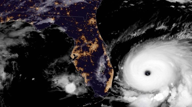 У трьох штатах США оголосили евакуацію у зв'язку з наближенням урагану «Доріан»