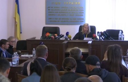 Розпочалося судове засідання щодо Олексія Белька, який погрожував підірвати міст у Києві