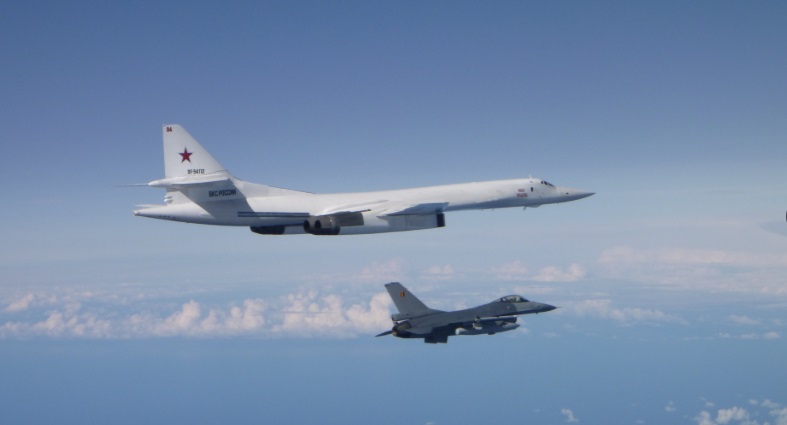 Літаки НАТО перехопили два російських бомбардувальника над Балтійським морем