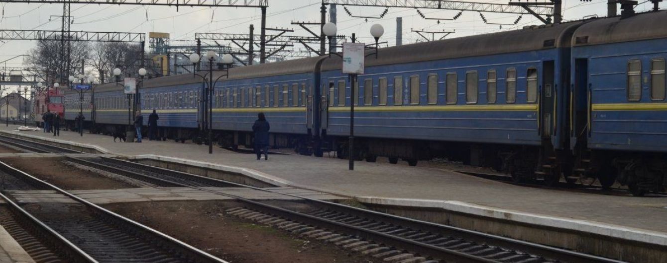 На Дніпропетровщині в'язень у поїзді вбив конвоїра