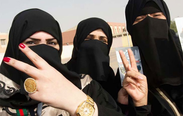 Жінкам у Саудівській Аравії дозволили знімати для себе одномісні номери в готелях