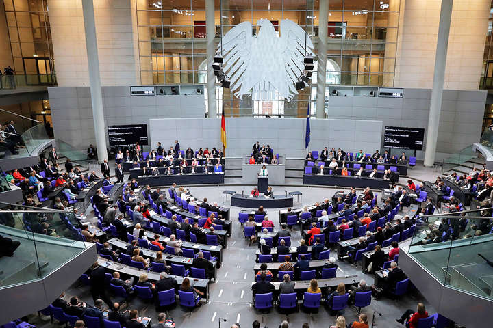 Парламент Німеччини відхилив пропозиції щодо скасування санкцій проти Росії