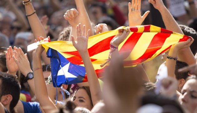 Влада Іспанії відмовилися від переговорів з каталонськими протестувальниками