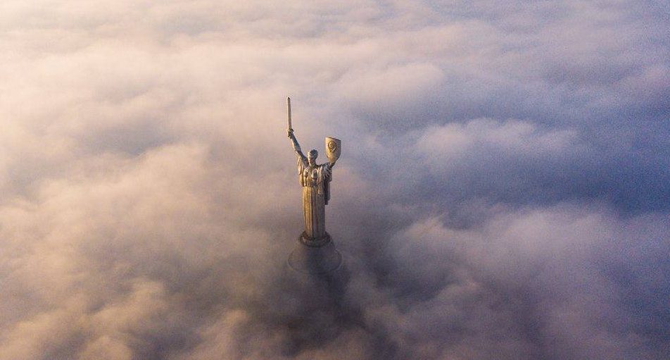 «Істотного забруднення нема» — глава ДСНС про густий туман в Україні