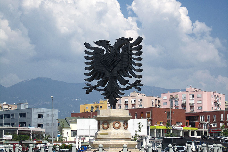 Євросоюз знову відтермінував переговори про вступ Північної Македонії та Албанії