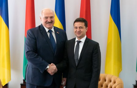 Зеленський та Лукашенко виступили на форумі у Житомирі. Основні тези (відео)