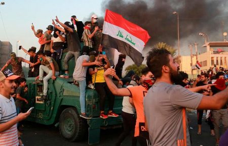 Протести в Іраку: загинули щонайменше 100 людей