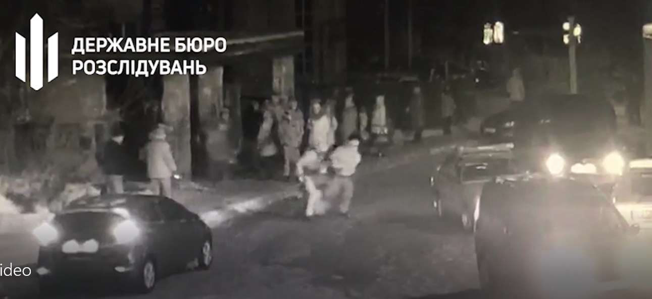 ДБР оголосило підозру у катуванні двом поліцейським, які 4 години жорстоко били чоловіка на Київщині