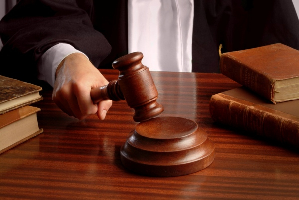 Колапсів у роботі прокуратури та судів не буде — юристи про реформу правосуддя