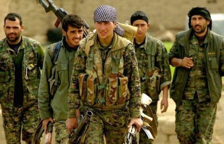 Сирійські курди домовилися з урядом Асада про відправку його військ на північ Сирії, щоб спинити наступ Туреччини