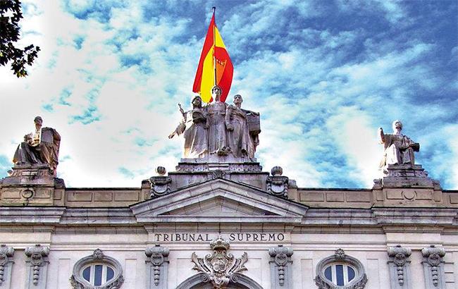В Іспанії дев'ятьох каталонських лідерів засудили від 9 до 13 років
