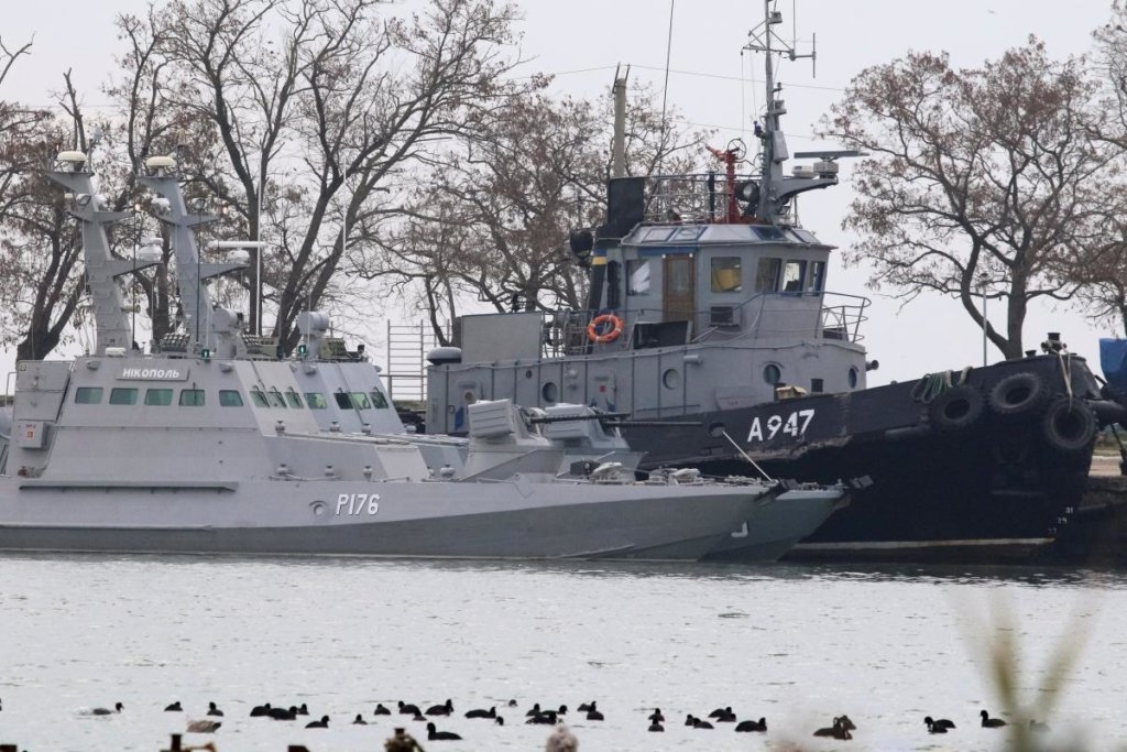 ВМС: Повернені Росією кораблі прибудуть в українські порти 20-21 листопада