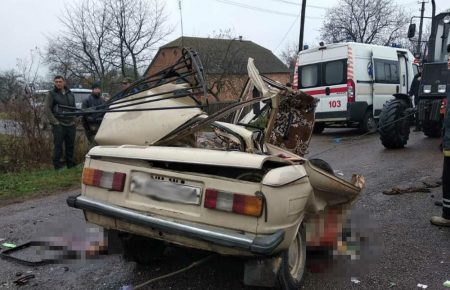 На Житомирщині «Запорожець» зіткнувся з вантажівкою, троє загиблих