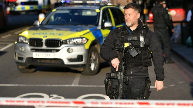 Стрілянина у Лондоні — щонайменше одна людина дістала поранення