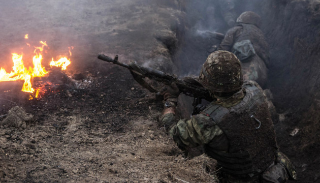 На Донбасі бойові травми отримали три військовослужбовці — штаб ООС