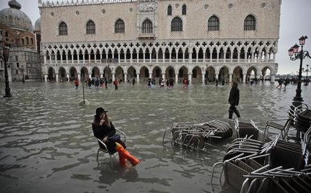 Повінь у Венеції: є загиблі, збиток оцінюють у сотні мільйонів євро