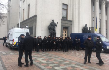 Поліція посилила заходи безпеки у Києві на тлі акцій протесту щодо ринку землі