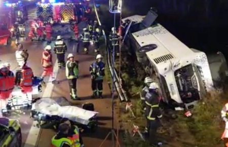У Німеччині перекинувся автобус із Польщі, 13 людей постраждали