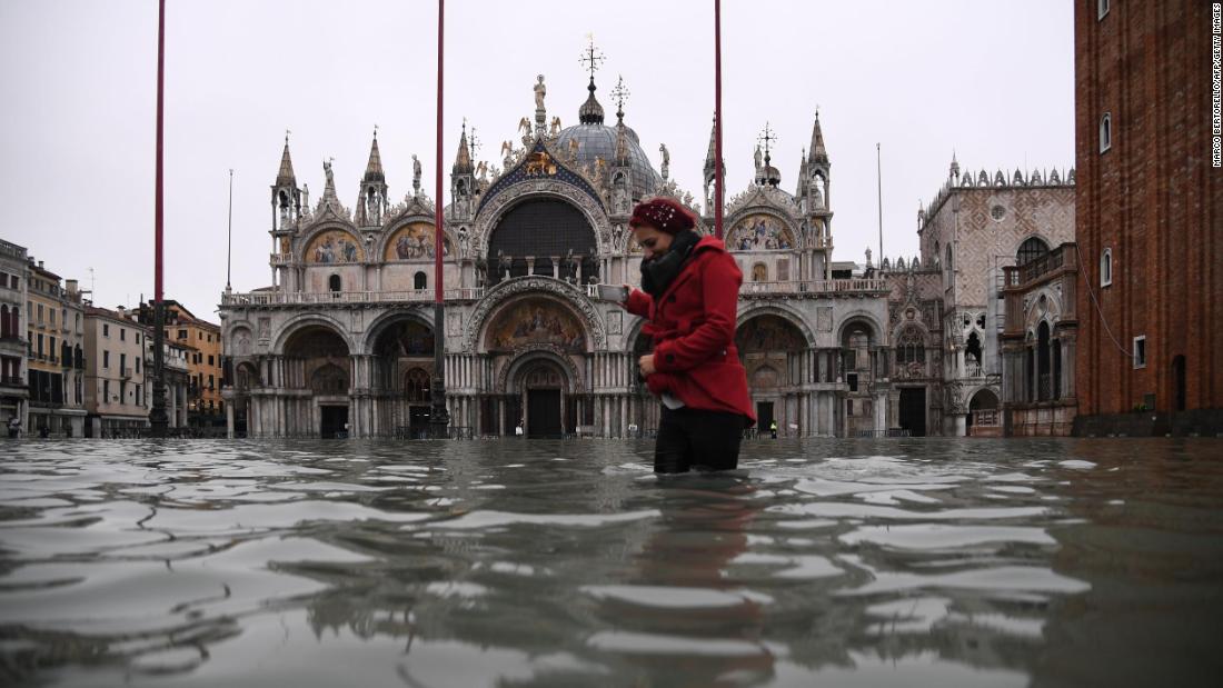 У Венеції через чергову повінь закрили центральну площу Святого Марка
