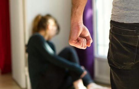 У Києві вперше засудили чоловіка за домашнє насильство