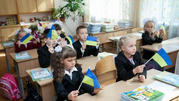 99% першокласників Донеччини цього року пішли в класи з українською мовою навчання — Шамайда