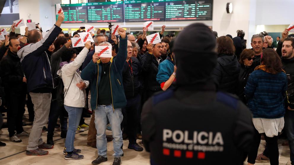В Іспанії «Комітети на захист республіки» закликали блокувати залізниці у Барселоні