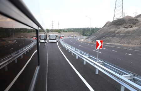Кабмін схвалив залучення €450 млн кредиту на дороги