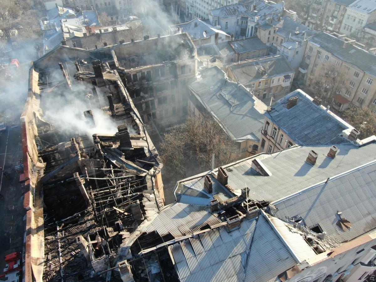 Пожежі в Одеському коледжі присвоїли статус НС регіонального рівня