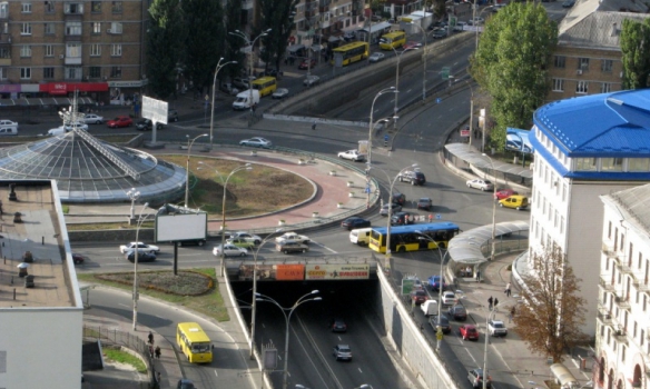 У Києві 14 грудня тимчасово обмежать рух тунелем під Севастопольською площею