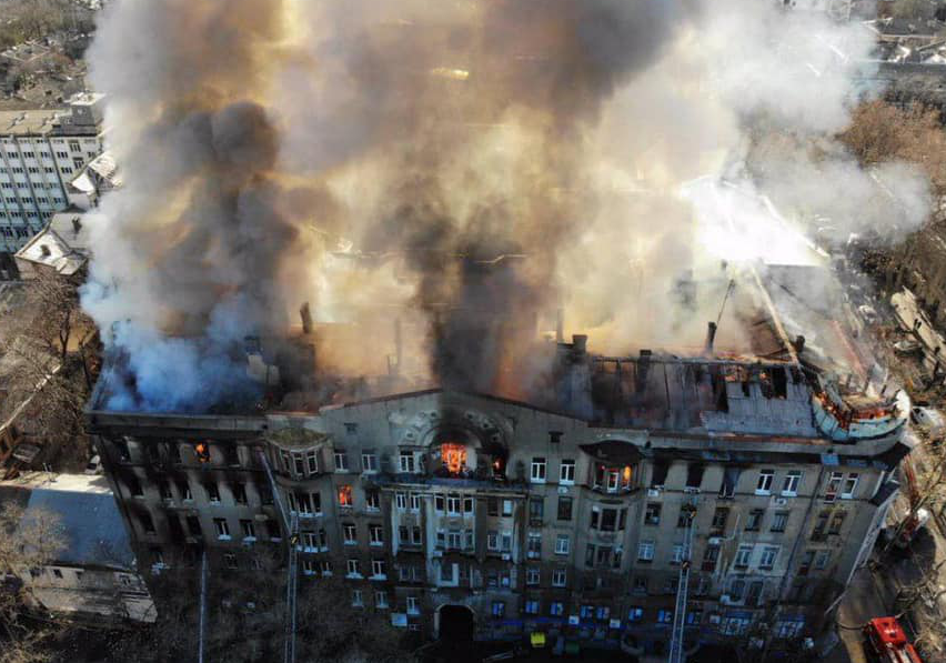 Пожежа в одеському коледжі: кількість підтверджених жертв зросла до 7