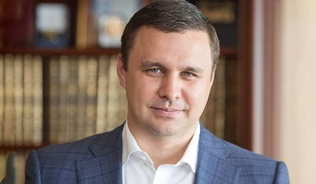 ДБР: У екснардепа Микитася при обшуках знайшли 6 елітних авто ДБР: У екснардепа Микитася при обшуках знайшли 6 елітних авто