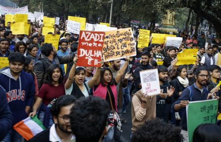В Індії під час протестів загинули 23 людини